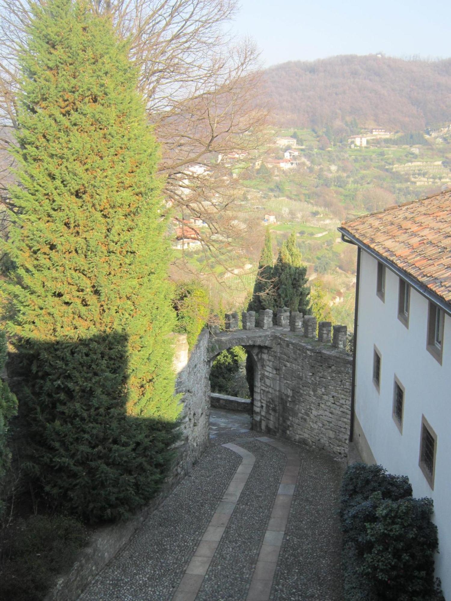 Castello Degli Angeli Hotel Carobbio degli Angeli Cameră foto