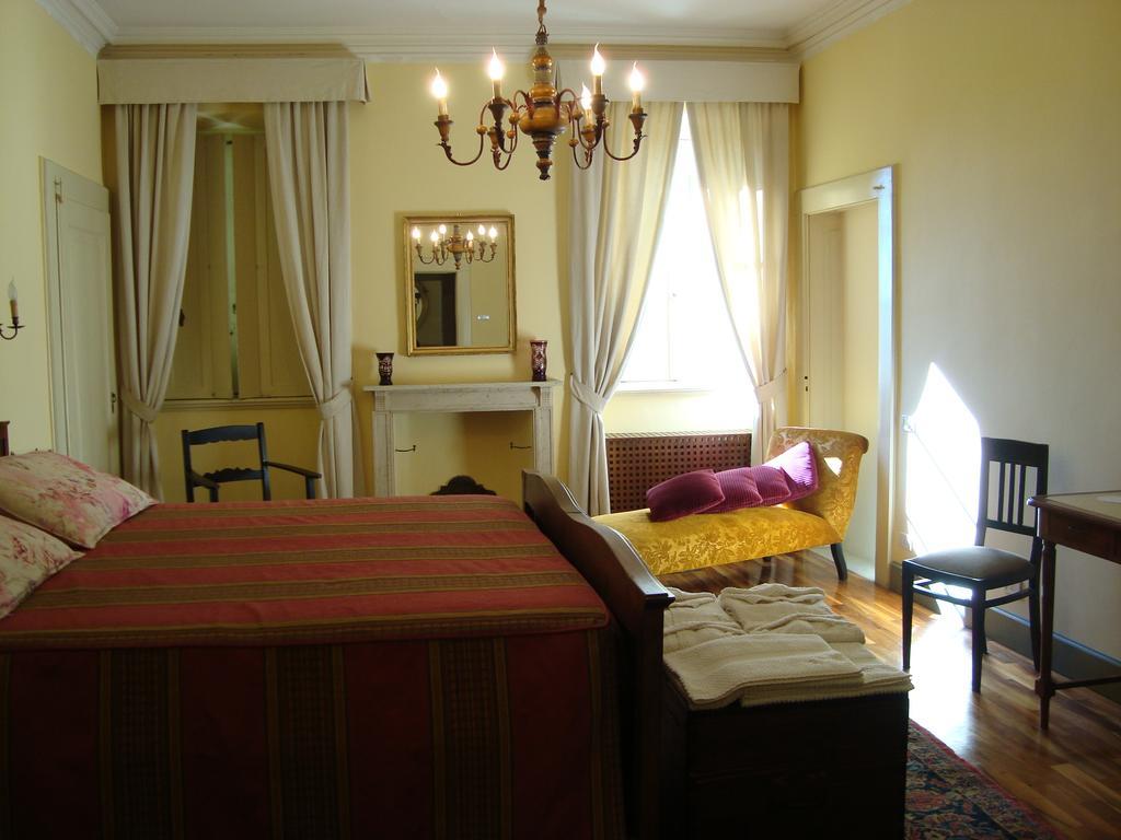 Castello Degli Angeli Hotel Carobbio degli Angeli Cameră foto