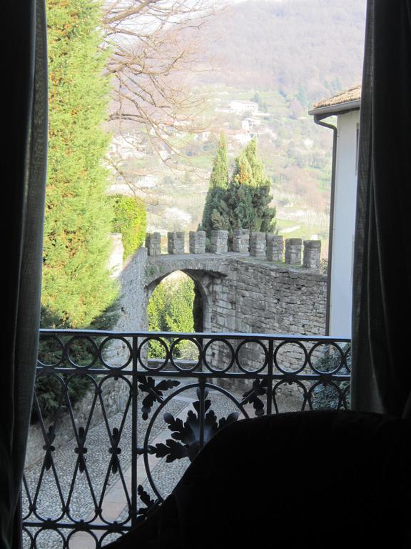 Castello Degli Angeli Hotel Carobbio degli Angeli Cameră foto